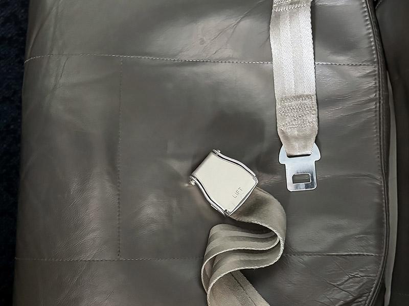 R&eacute;paration cuir avion Waco &agrave; Lille