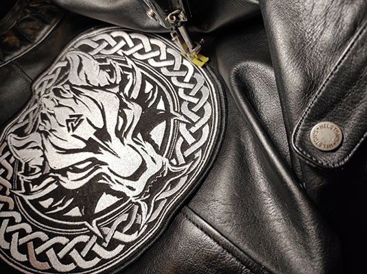 Customisation blouson cuir moto &agrave; Tourcoing pr&egrave;s de Lille