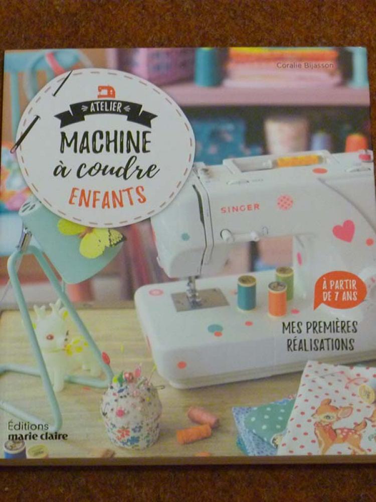 livre couture machine enfant